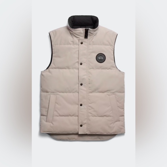 Canada Goose Men’s Quilted Puffer Vest in Light Beige with Black Trim